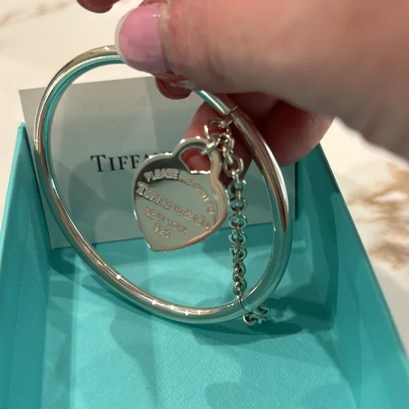Tiffany & Co bangle! STUNNING! Like brand new - on my wrist twice!!!🦋🦋🦋🦋🦋⭐️ - Picture 2 of 5